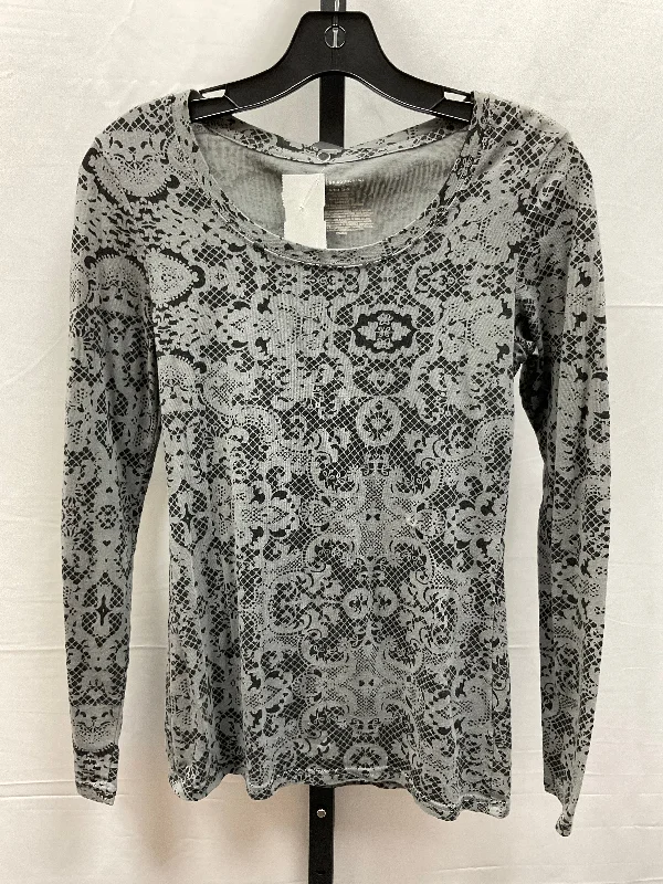 women's long sleeve tops for the officeBlack & Grey Top Long Sleeve Basic No Boundaries, Size S