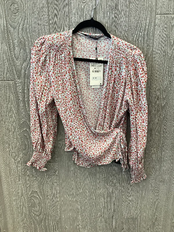 women's long sleeve tops with athletic fitsFloral Print Top Long Sleeve Zara, Size Xs