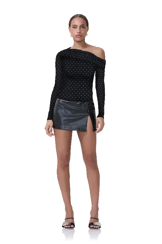 cozy women's tops for fall and winterBarry Top - Noir Dot