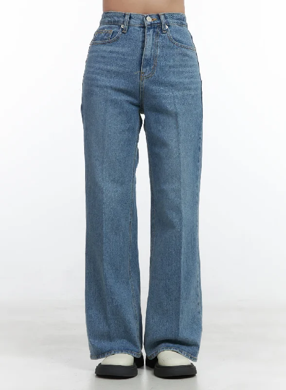 women's denim jeans with frayed edgesAubrey Washed Classic Straight-Fit Jeans OO421