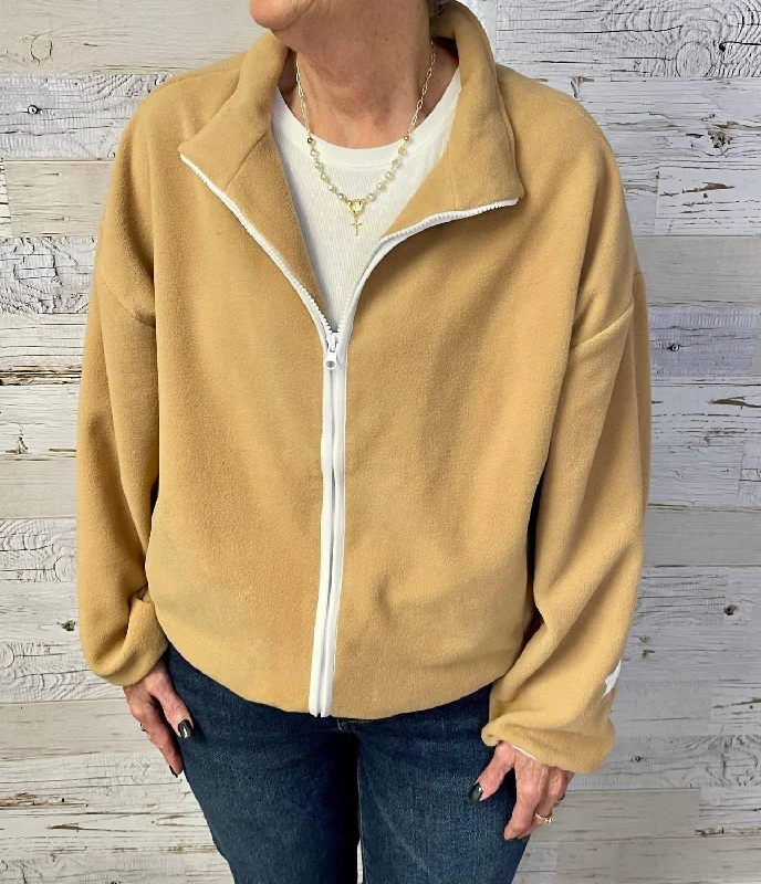 women's coats with cropped lengthsStars Retro Weekend Fleece Jacket In Camel